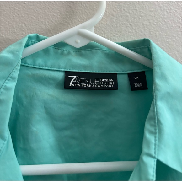 5/$15 MUST BUNDLE 7th Avenue Aqua Collared Shirt - Picture 3 of 8
